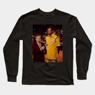 Kareem Abdul Jabbar in an Interview with The Legend Chick Hearn Long Sleeve T-Shirt